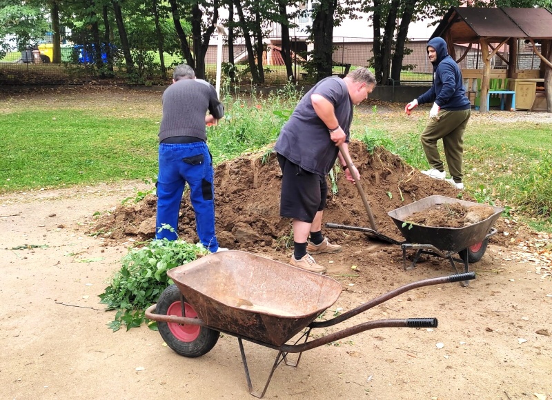 Prokomunitní aktivity klientů Probačního domu v Písku